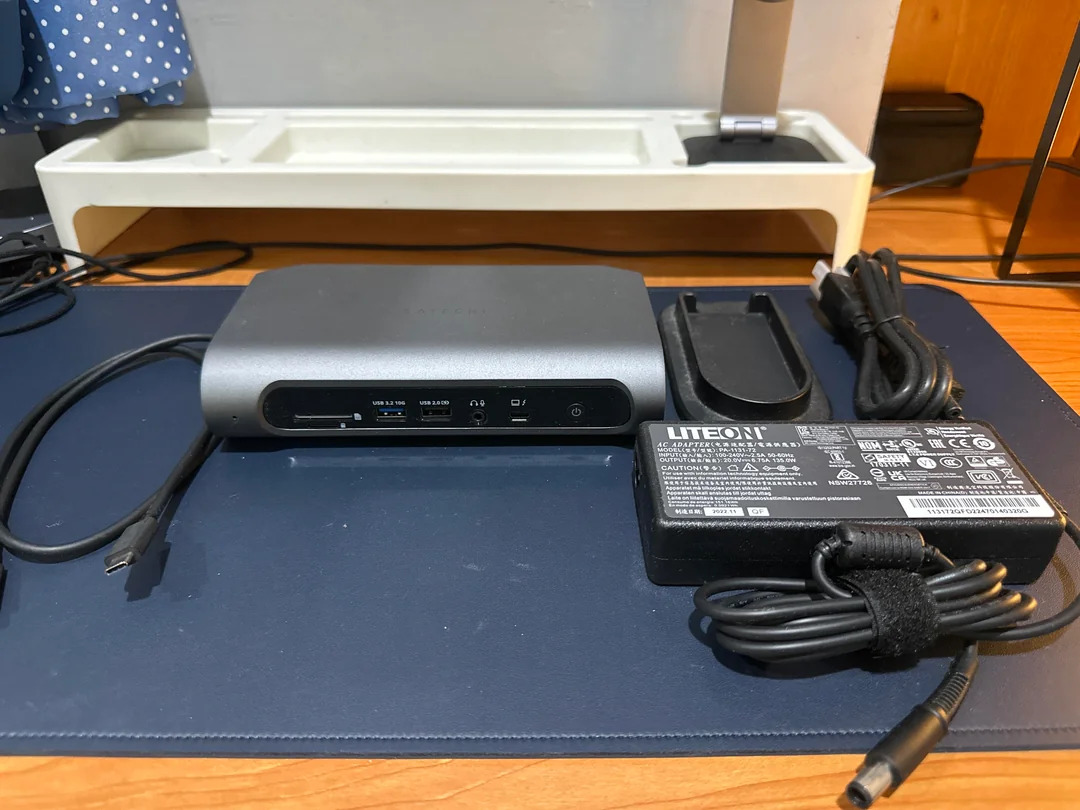 Satechi Thunderbolt 4 Multimedia Pro Docking Station 16in-1 Hub